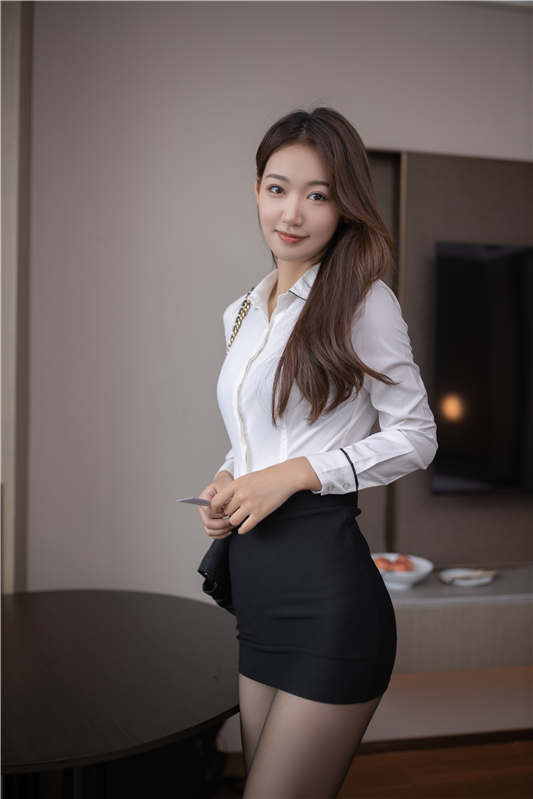 秀人网 唐安琪 – 定制打赏图[89P/1V/1.64G]